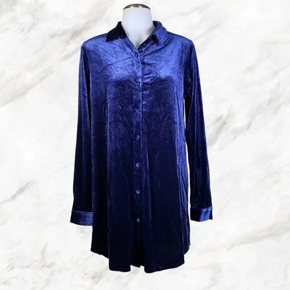 Superdown Yella Velvet Mini Dress in Navy - Picture 2 of 10